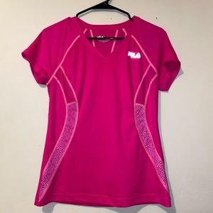 workout shirt